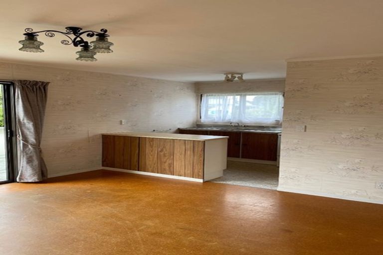 Photo of property in 3 Hodgkins Road, Waikanae Beach, Waikanae, 5036