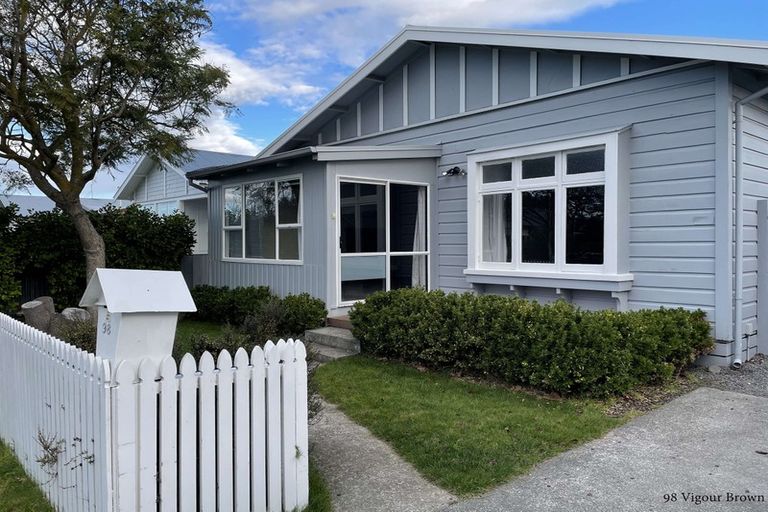 Photo of property in 98 Vigor Brown Street, Napier South, Napier, 4110