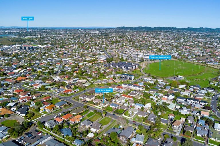 Photo of property in 1/18 Strid Road, Te Atatu South, Auckland, 0610