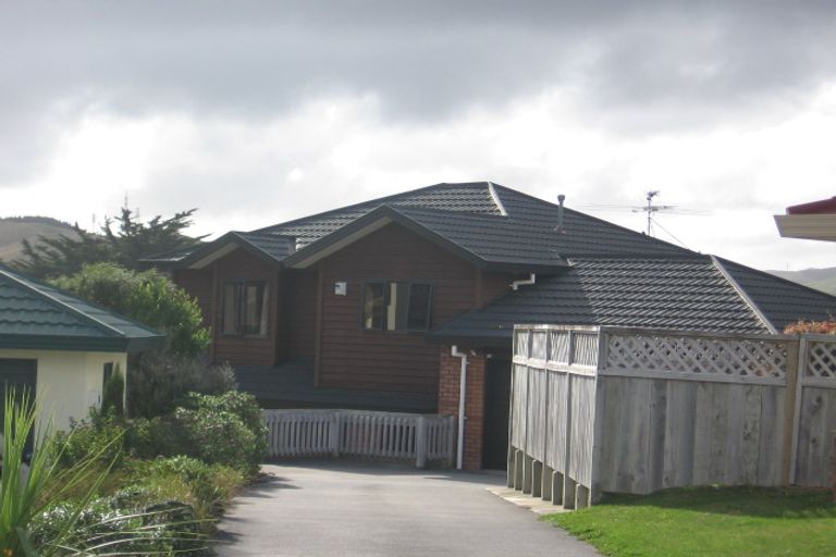 Photo of property in 7 Ridley Green, Churton Park, Wellington, 6037