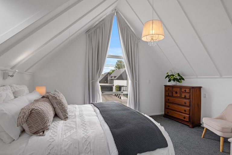 Photo of property in 2/7 Highgate Avenue, Merivale, Christchurch, 8014