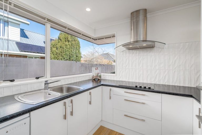 Photo of property in 2/14 Bentley Street, Russley, Christchurch, 8042