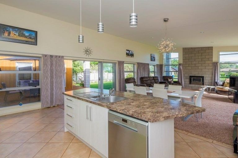 Photo of property in 7 Kilsby Place, Levin, 5510