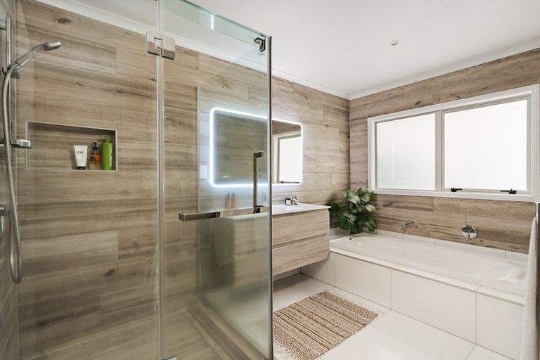 Photo of property in 26 Valley View, Bethlehem, Tauranga, 3110