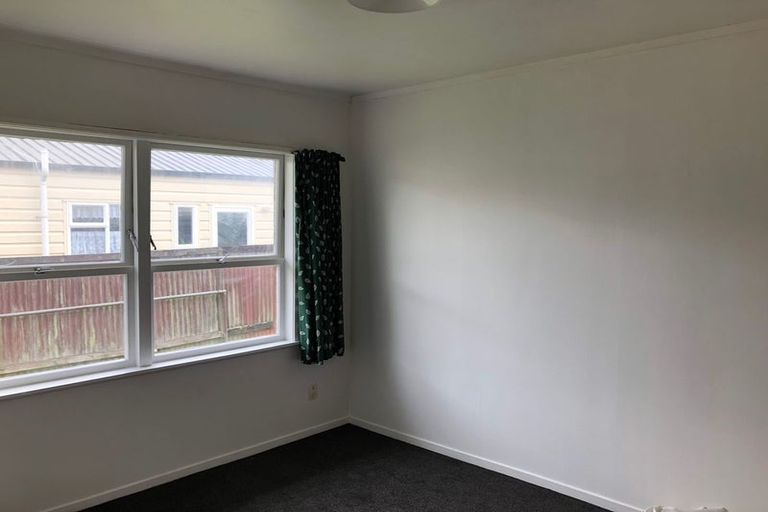 Photo of property in 22 Grande Vue Road, Hillpark, Auckland, 2102