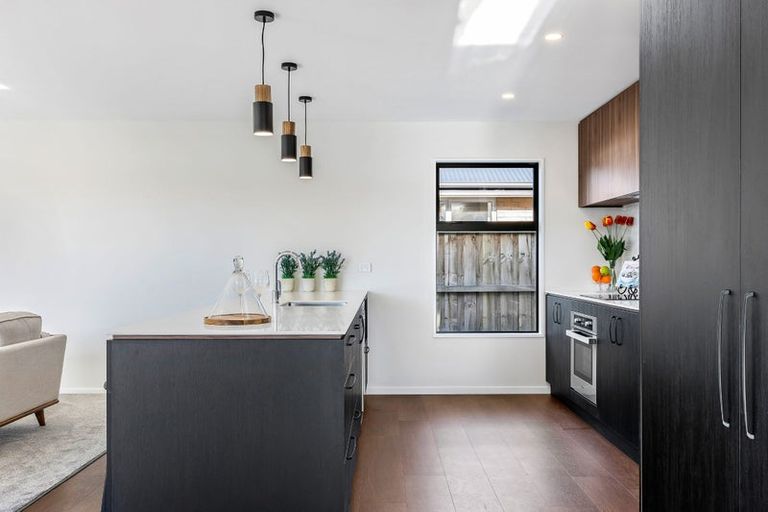 Photo of property in 7 Cousins Street, Woodend, 7691