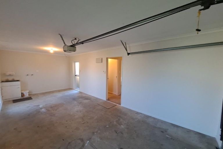 Photo of property in 17 Clemow Road, Fitzroy, New Plymouth, 4312