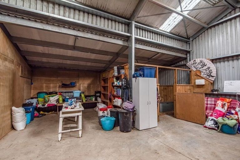 Photo of property in 25 Hull Road, Waitoki, Kaukapakapa, 0871