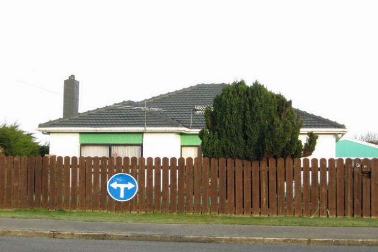 Photo of property in 19 Brown Street, Strathern, Invercargill, 9812