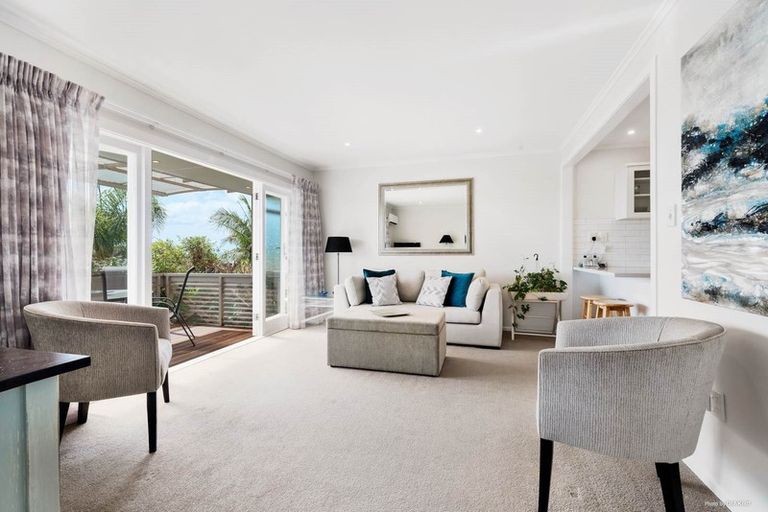 Photo of property in 1/73 Castor Bay Road, Castor Bay, Auckland, 0620