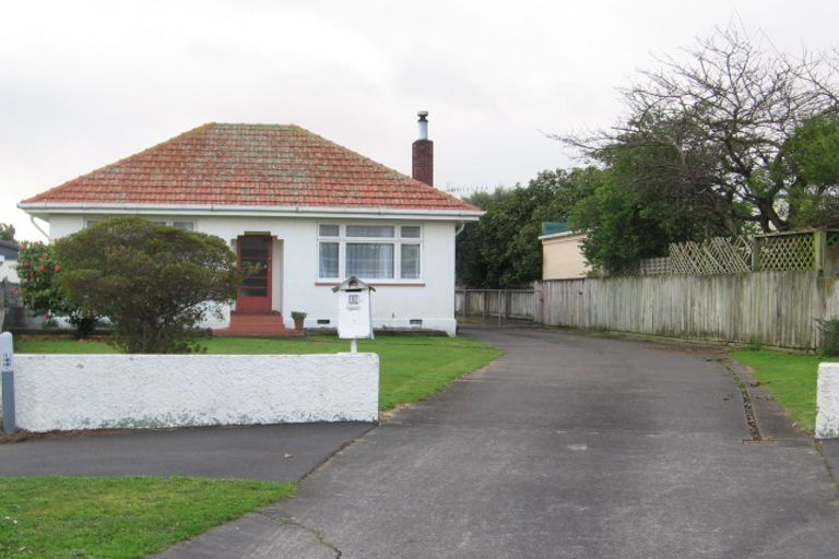 Photo of property in 10 Marama Crescent, Palmerston North, 4414