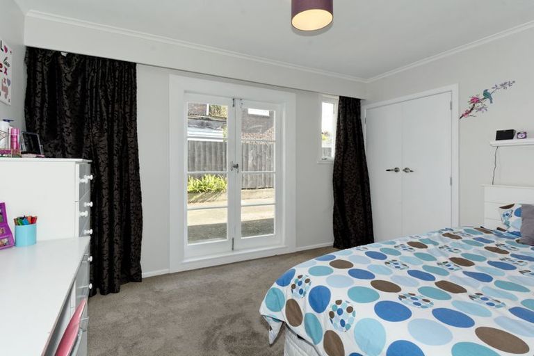 Photo of property in 32 Glengarry Road, Glen Eden, Auckland, 0602