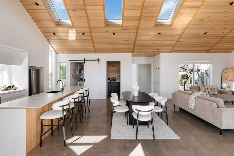 Photo of property in 30 Colpoma Close, Papamoa Beach, Papamoa, 3118