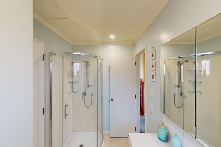 Photo of property in 27a Rua Avenue, Waitarere Beach, Levin, 5510