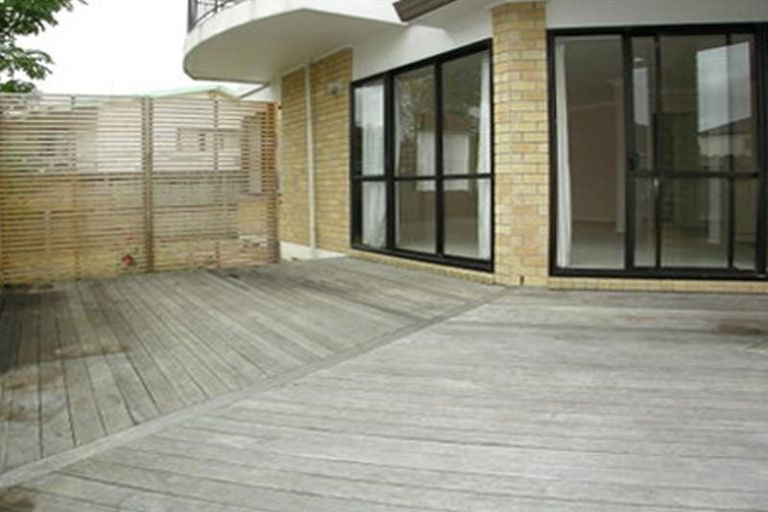 Photo of property in 3/96 Elliot Street, Howick, Auckland, 2014