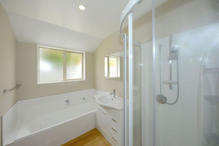 Photo of property in 73 Mandeville Street, Riccarton, Christchurch, 8011