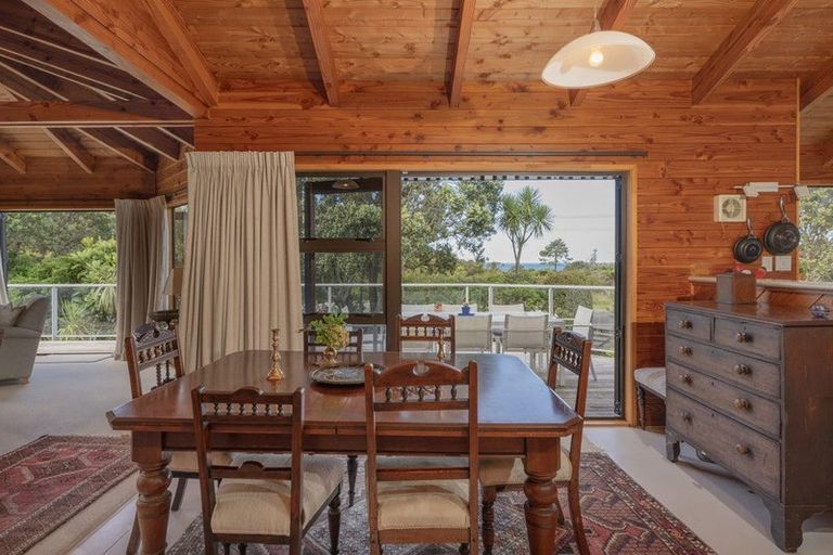 Photo of property in 981 Purangi Road, Cooks Beach, Whitianga, 3591