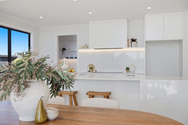 Photo of property in 1 Goodwin Crescent, Pyes Pa, Tauranga, 3112