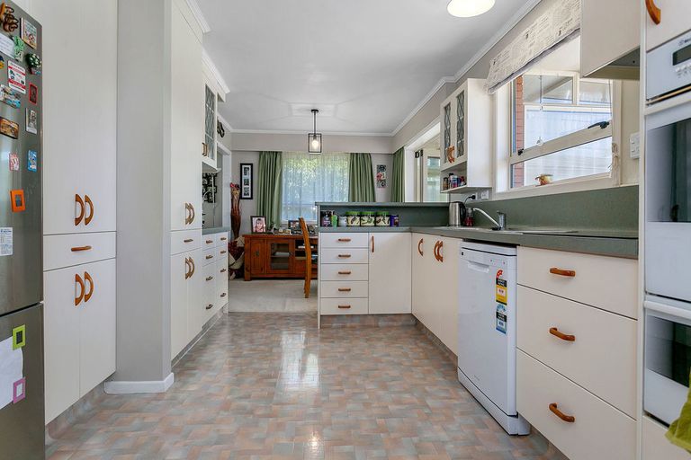 Photo of property in 67 Campbell Street, Leamington, Cambridge, 3432