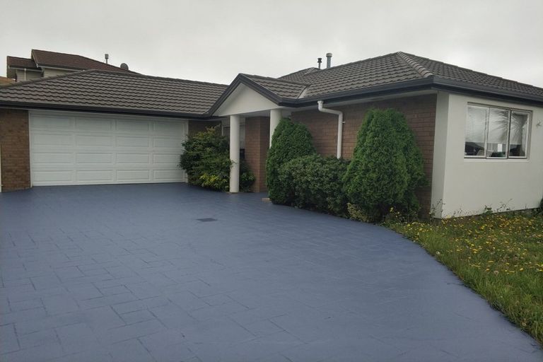 Photo of property in 4 Comber Place, Johnsonville, Wellington, 6037