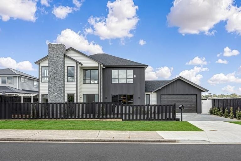 Photo of property in 70 Kaipara Portage Road, Riverhead, 0820