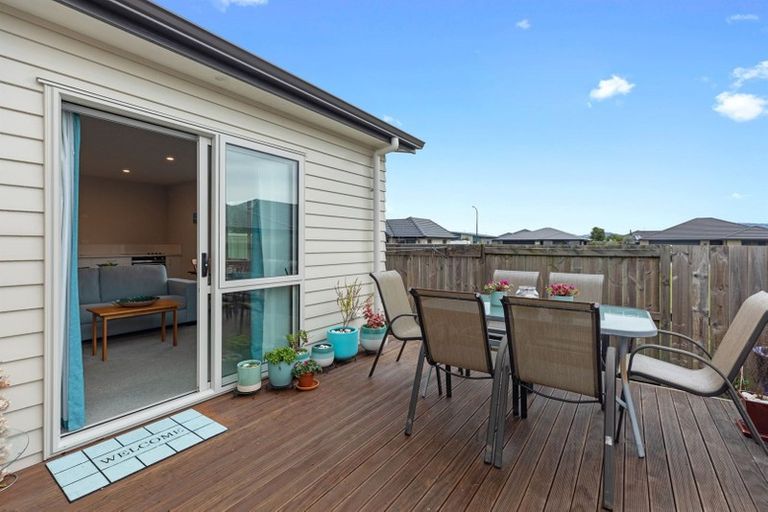 Photo of property in 11 Kamahi Crescent, Papamoa Beach, Papamoa, 3118