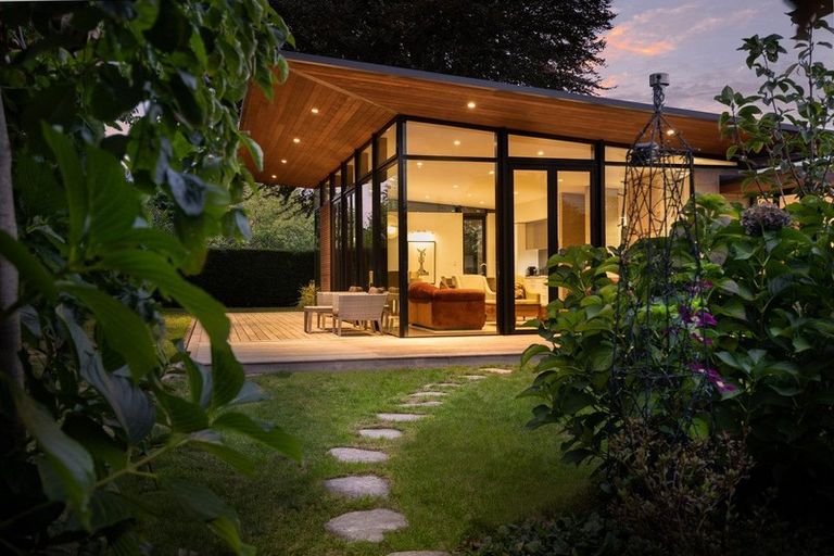 Photo of property in 39 Coleridge Street, Leamington, Cambridge, 3432