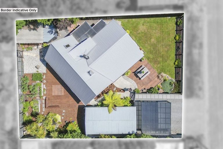 Photo of property in 5 Penfold Square, Leithfield, 7481