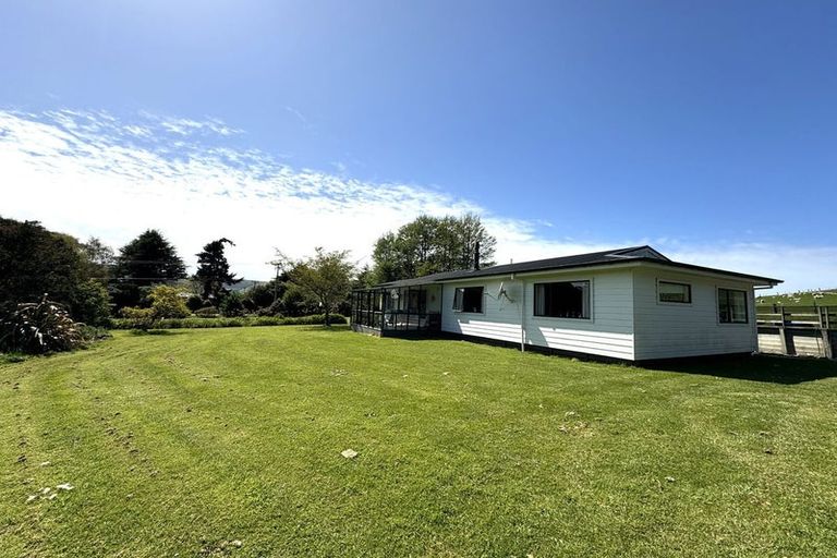 Photo of property in 463 Owaka Valley Road, Owaka, 9586