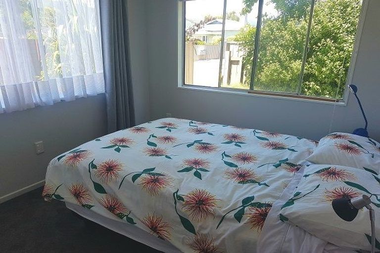 Photo of property in 71c Randwick Crescent, Moera, Lower Hutt, 5010