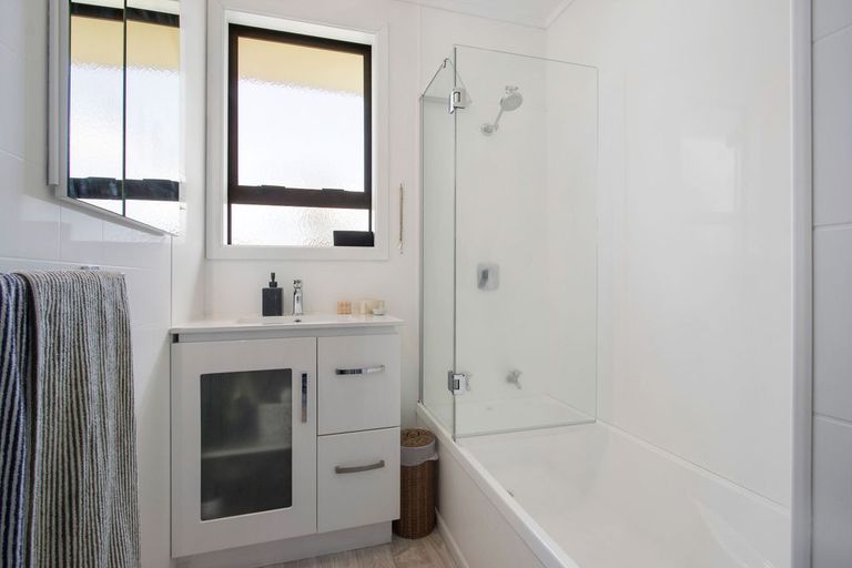 Photo of property in 1 Maddocks Street, Waihi, 3610