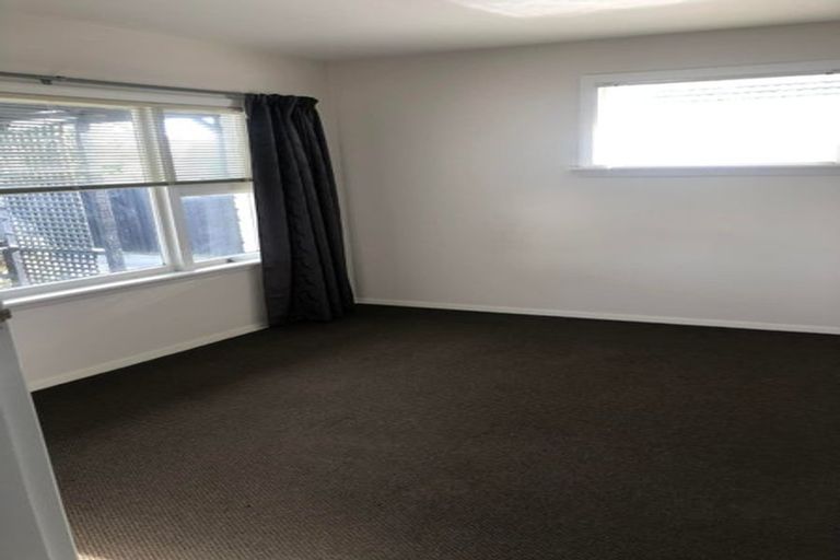 Photo of property in 10a Epsom Road, Sockburn, Christchurch, 8042