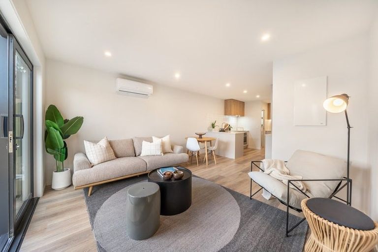 Photo of property in 1/16 Molesworth Street, Taita, Lower Hutt, 5011