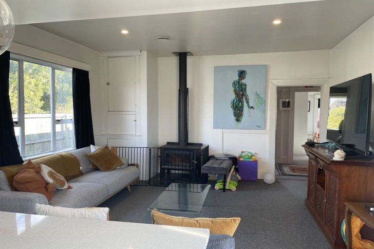 Photo of property in 111 Aorangi Road, Bryndwr, Christchurch, 8053