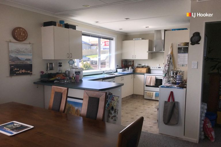 Photo of property in 138 Larnach Road, Waverley, Dunedin, 9013