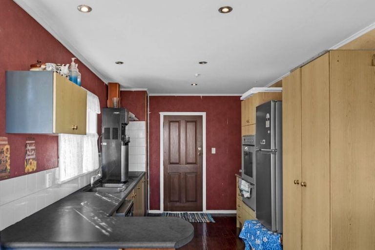 Photo of property in 8 Braeburn Place, Takanini, 2112