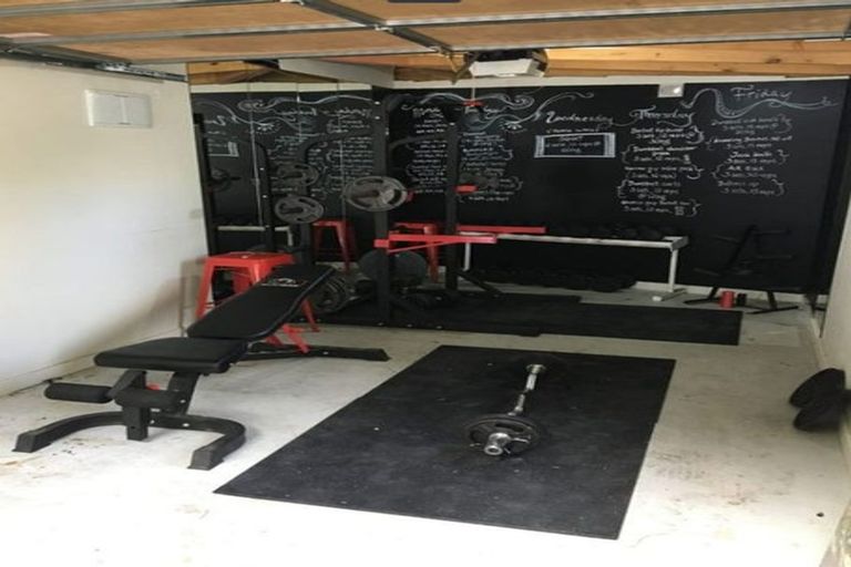 Photo of property in 1/59 Mortimer Terrace, Brooklyn, Wellington, 6021