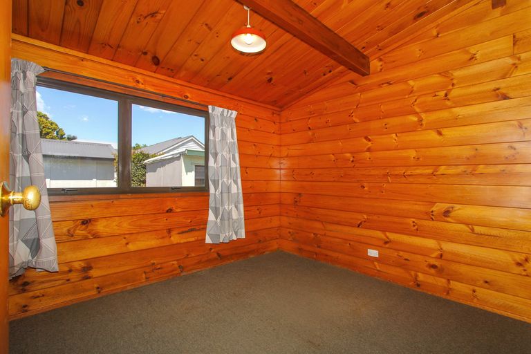 Photo of property in 75a Bayswater Avenue, Bayswater, Auckland, 0622