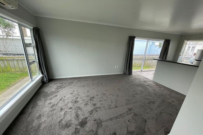 Photo of property in 144 Bay View Road, South Dunedin, Dunedin, 9012