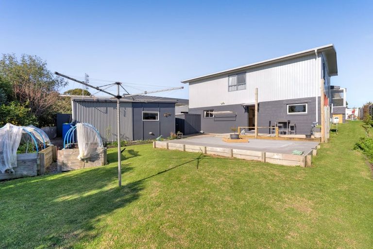 Photo of property in 23 Clifton Drive, Waitara, 4320