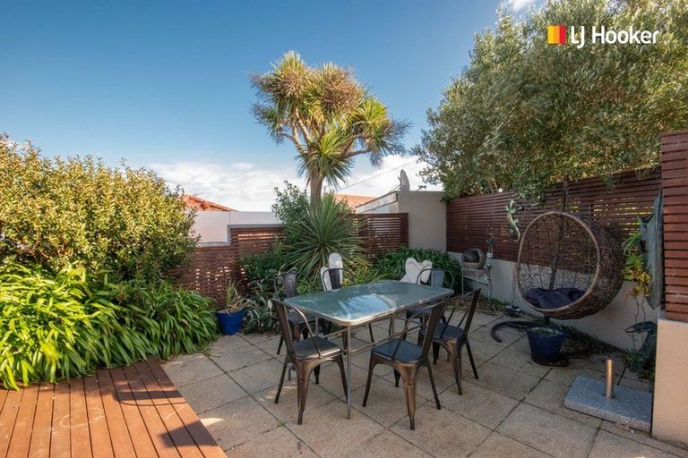 Photo of property in 16 Hunt Street, Andersons Bay, Dunedin, 9013