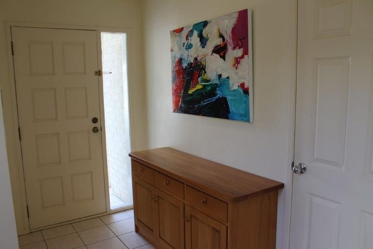 Photo of property in 2/18 Gillard Place, Eastern Beach, Auckland, 2012