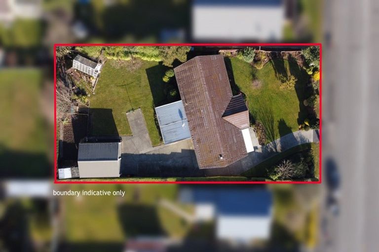 Photo of property in 69 Rhodes Street, Waimate, 7924