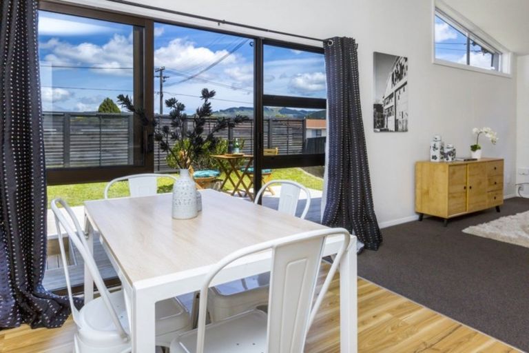 Photo of property in 30a Exchange Street, Ebdentown, Upper Hutt, 5018