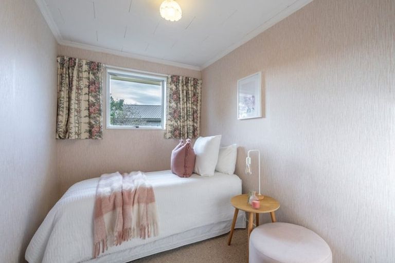 Photo of property in 120 Great North Road, Winton, 9720