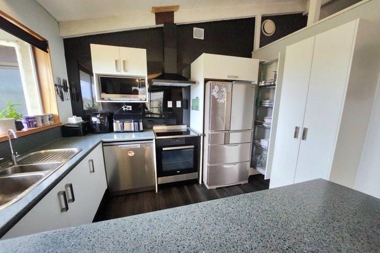 Photo of property in 6 College Street, Oamaru North, Oamaru, 9400