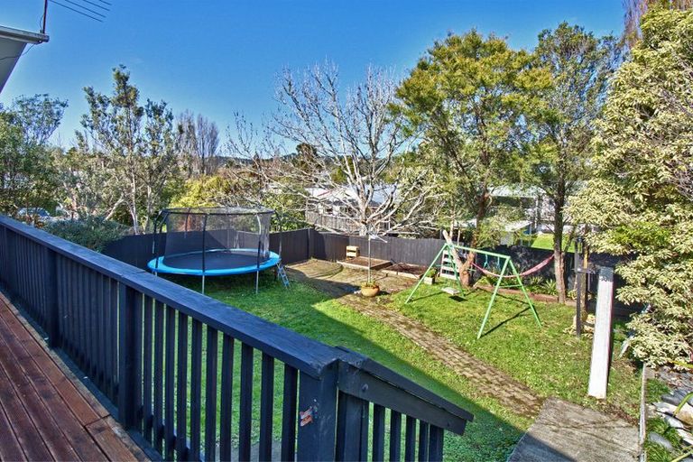 Photo of property in 32 Glengarry Road, Glen Eden, Auckland, 0602