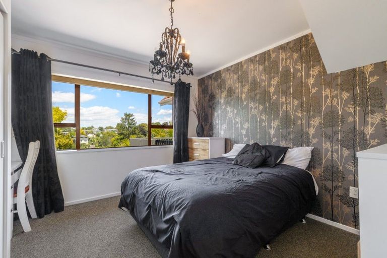 Photo of property in 35 Glenn Terrace, Otumoetai, Tauranga, 3110