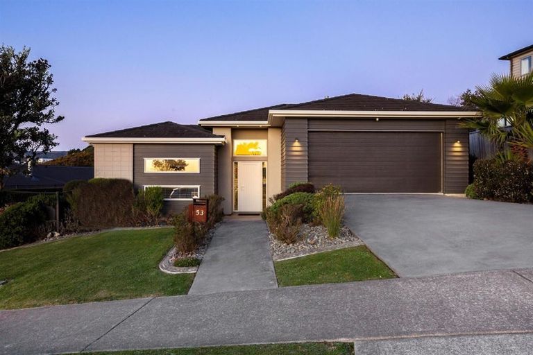 Photo of property in 53 Endeavour Drive, Whitby, Porirua, 5024