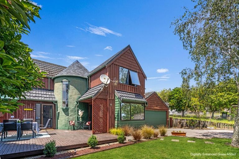 Photo of property in 49 George Point Road, Onerahi, Whangarei, 0110